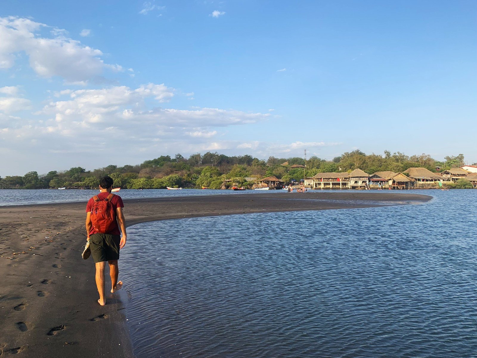 las-peñitas-leon-nicaragua Qué hacer en León, Nicaragua. Viaje mochilero Nicaragua
