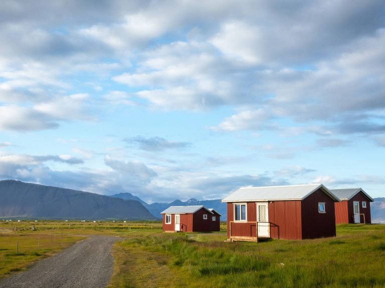 hoteles más baratos de islandia