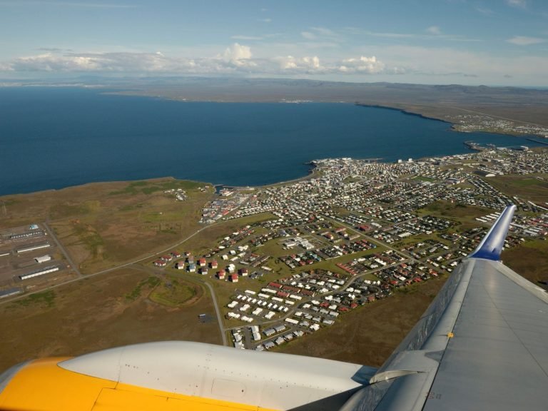 bahia de Reikiavik desde el aire