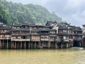 que ver en Fenghuang, China