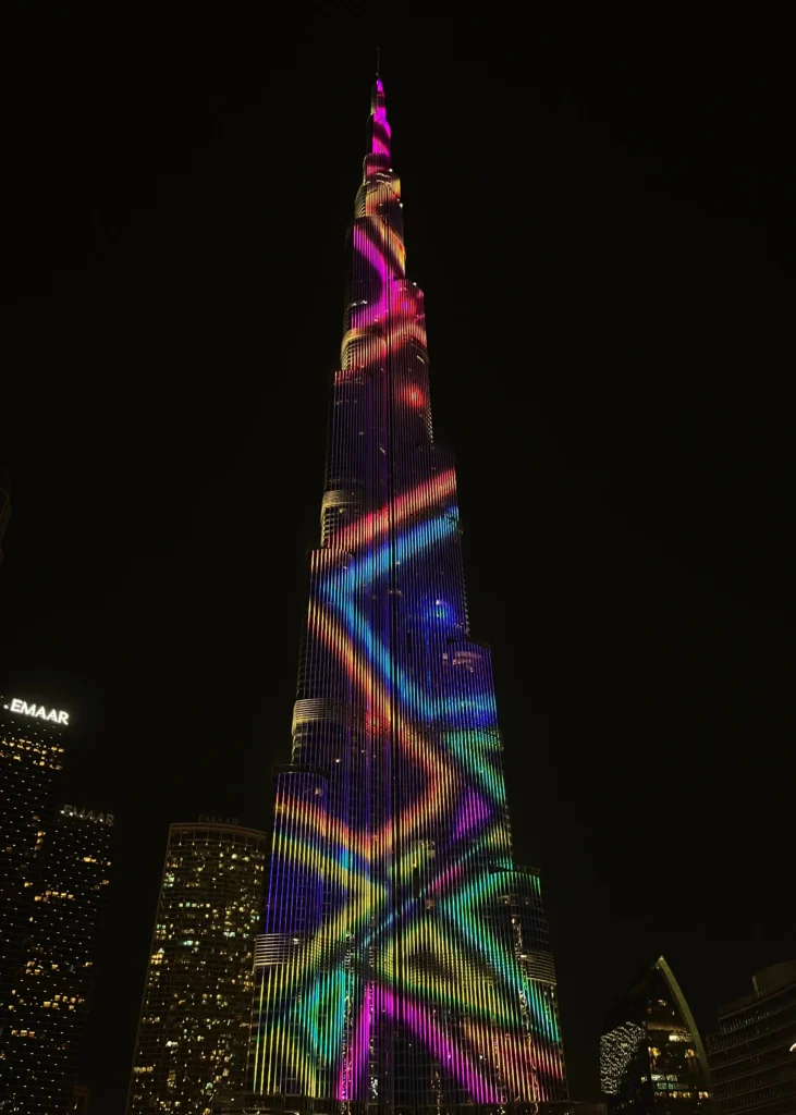 burj-khalifa-light-show que ver en Dubai en un dia