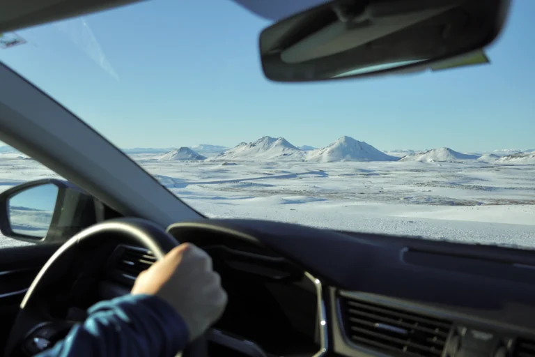 Qué furgoneta camper alquilar en Islandia