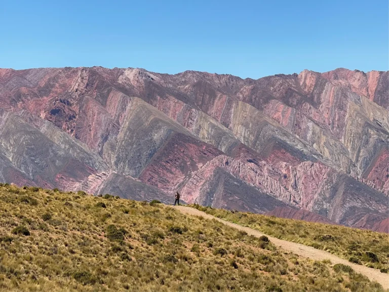 mirador Hornocal montaña 14 colores
