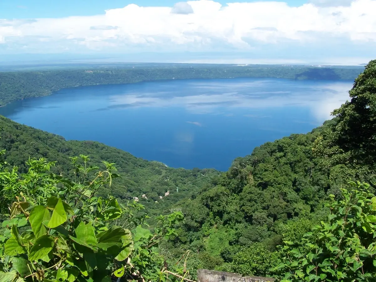 Laguna_de_apoyo Laguna de Apoyo Nicaragua