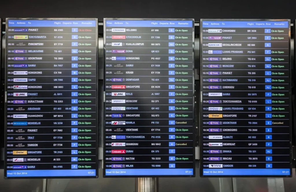 pantalla-aeropuerto-vuelos pantalla de aeropuerto